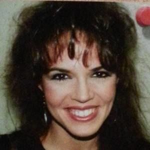 Meet your Posher, Cynthia